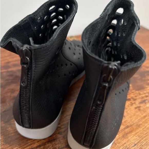 Arche ankle boots - Picture 2 of 9